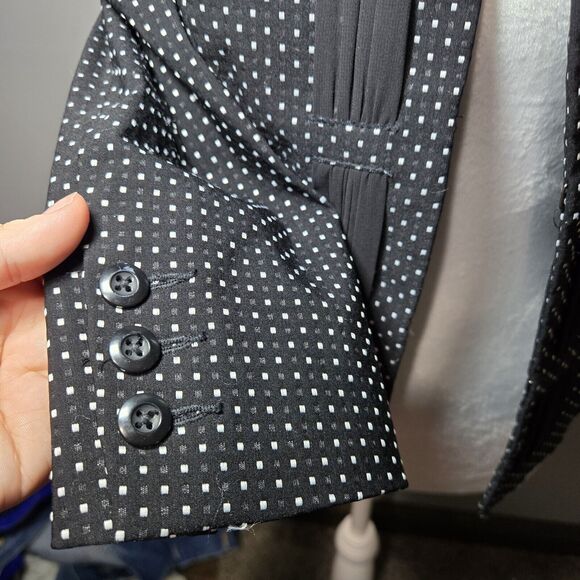 Cabi Black White Polka Dot Jacquard Jacket Blazer Size 4 Style 5156 Collarless - Picture 2 of 9